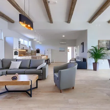 Mediterana Loft By Interhome فيلة *