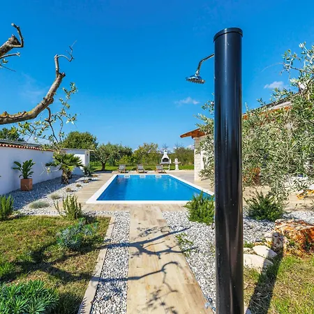 Villa Mediterana Loft By Interhome Umag