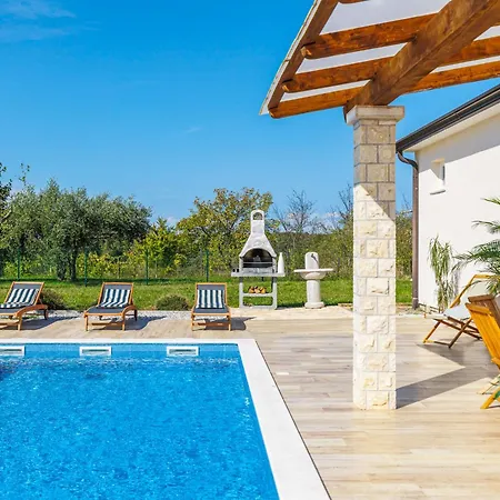 Mediterana Loft By Interhome * Umag