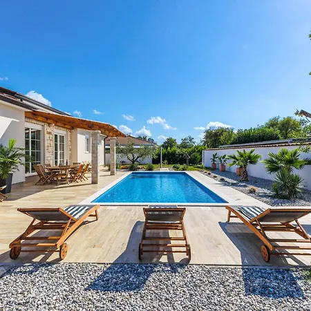 Mediterana Loft By Interhome Villa Umag