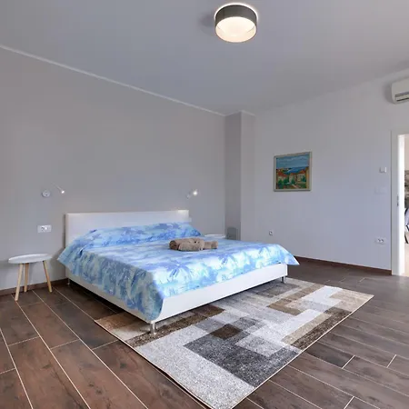 Mediterana Loft By Interhome